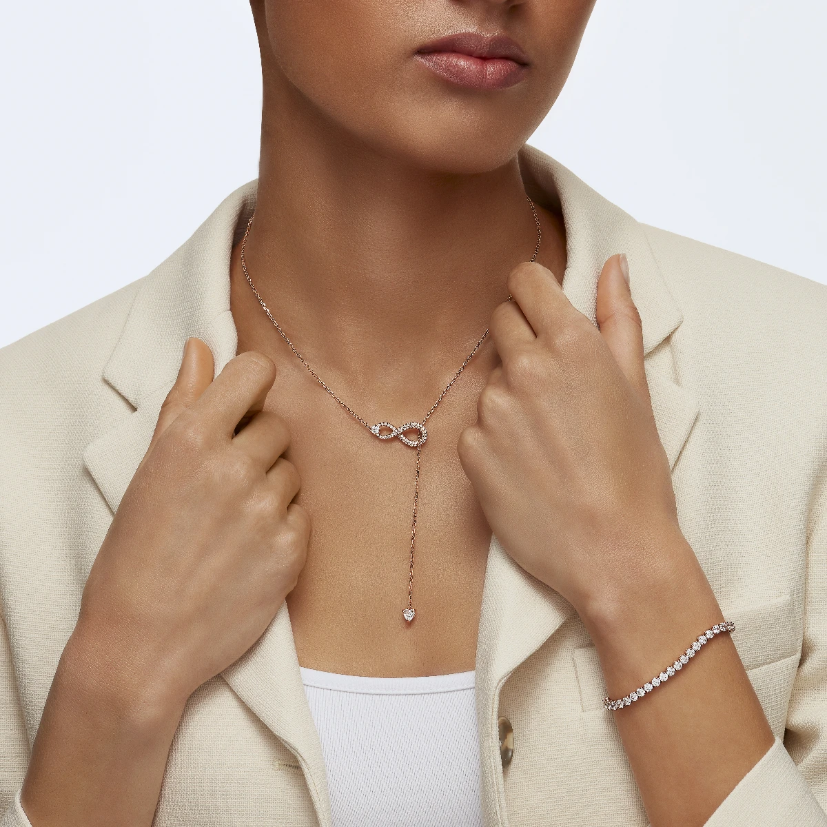 Resim HYPERBOLA:NECKLACE Y INF CRY/CZWH/ROS